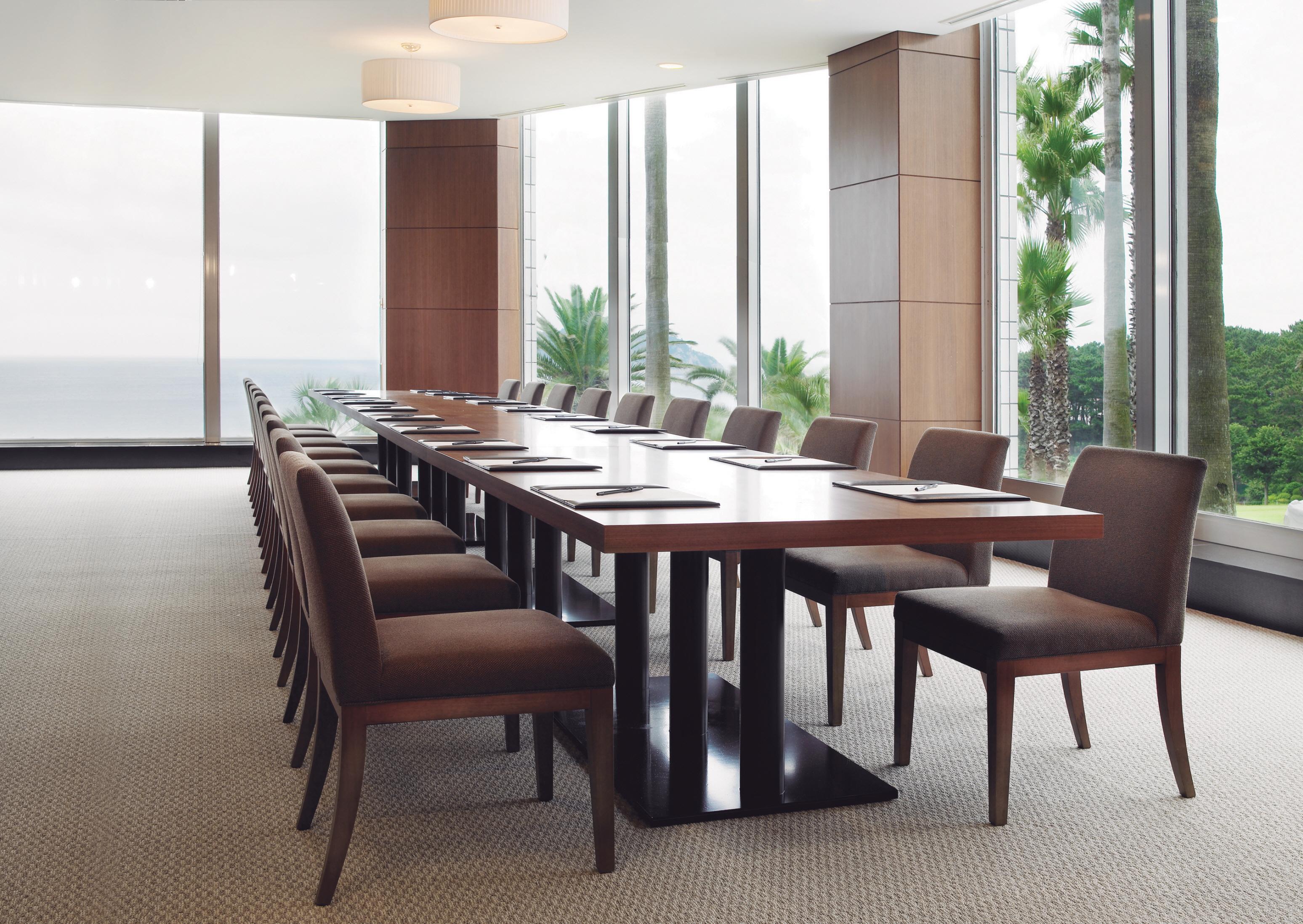 Seogwipo Kal Hotel Buitenkant foto A conference room